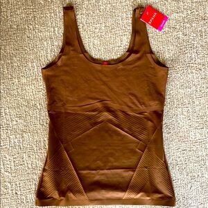 NWT - Spanx Thinkstincts 2.0 Shape Tank
